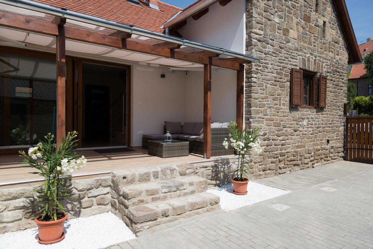 Piros Vendeghaz Villa Tihany Exterior photo